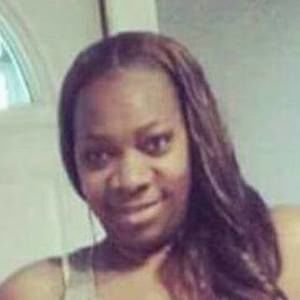 Meet your Posher, Rochelle